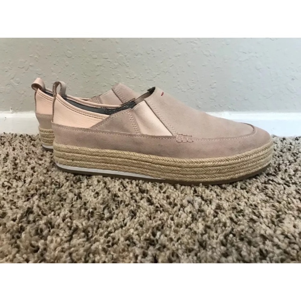 ELLEN DEGENERES Love Sz 9.5 Pink Platform